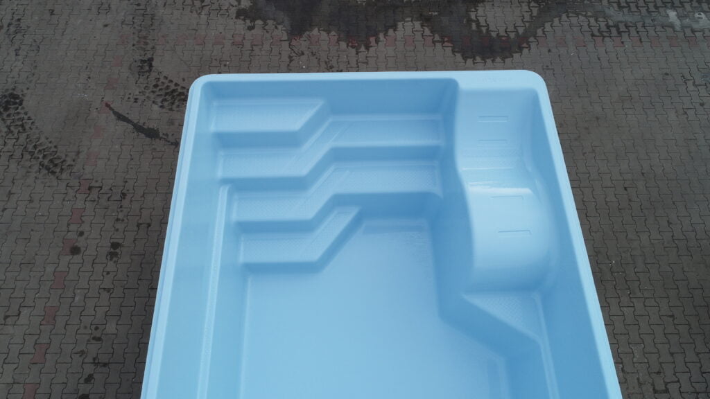 Glasfiberpool SWIM COMFORT 8,80m x 3,50m x 1,50m